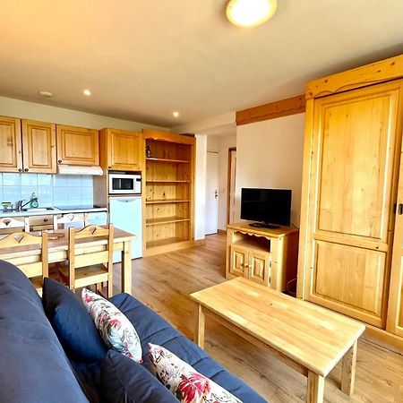 Cosy Chalet With Terrace กงบลู ภายนอก รูปภาพ