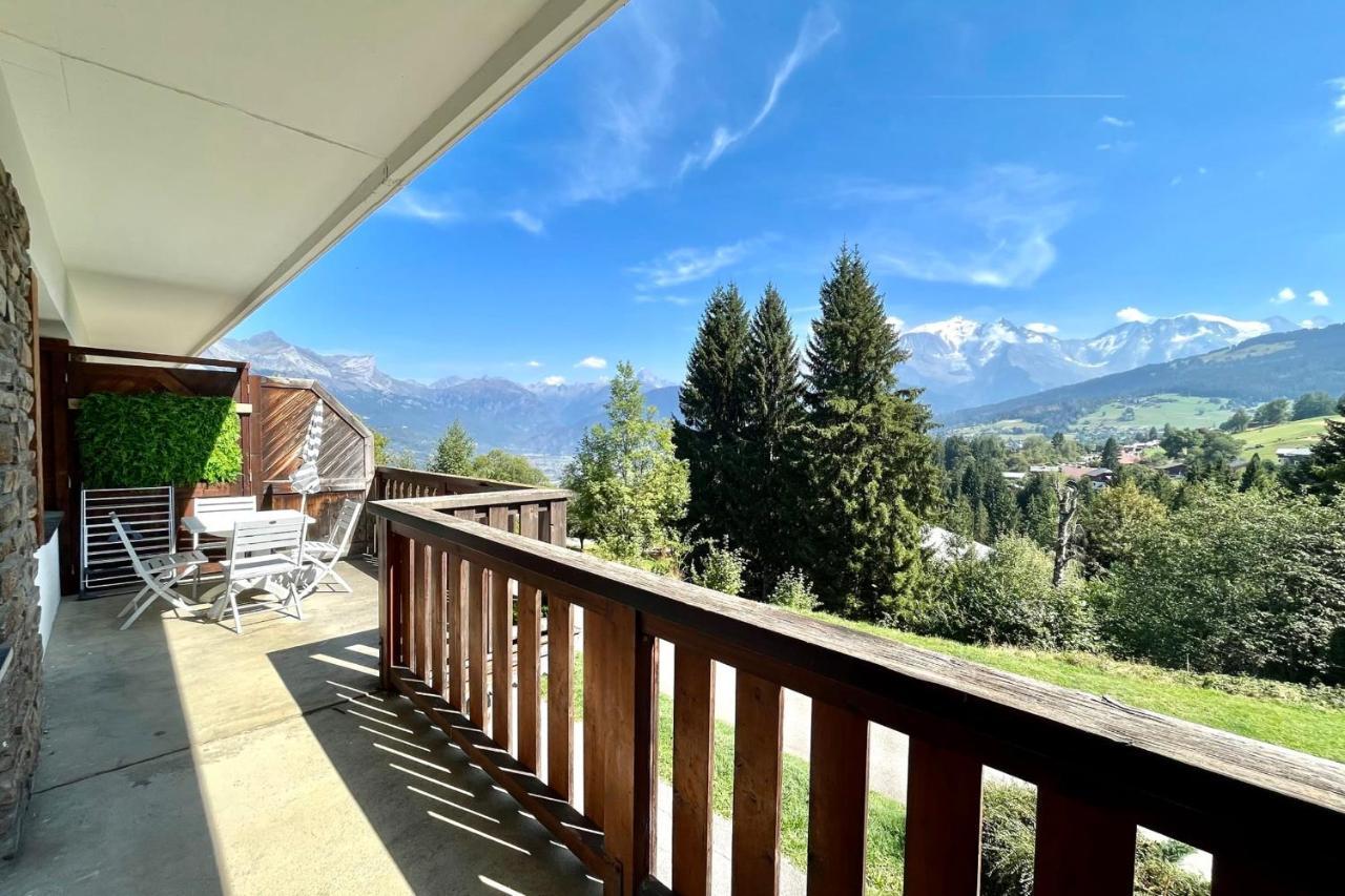 Cosy Chalet With Terrace กงบลู ภายนอก รูปภาพ